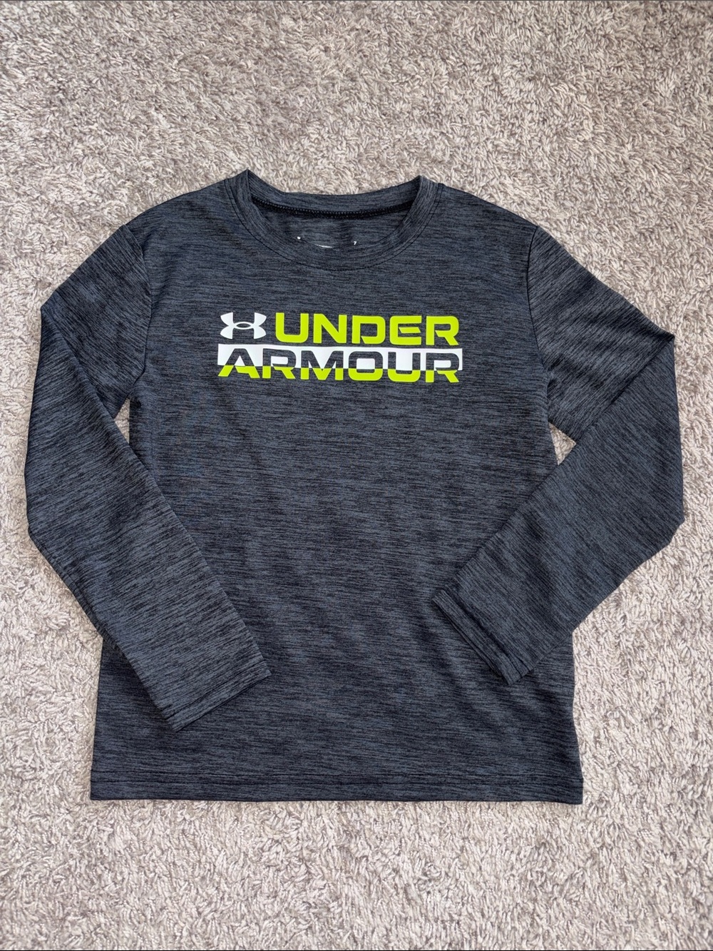 Under Armour Boys' Charcoal Heather Long-Sleeve Logo Tee with Neon Accent